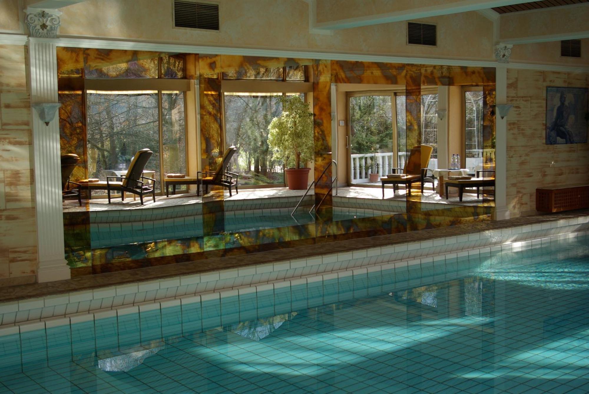 Deva Hotel Alpenhof Отель Байришцелль